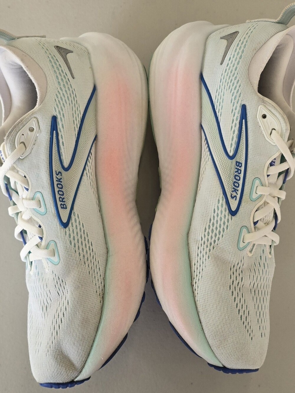 Brooks Glycerin 22 Shoes Womens Size 8.5 White Limpet Shell Amparo Blue - Picture 2 of 6